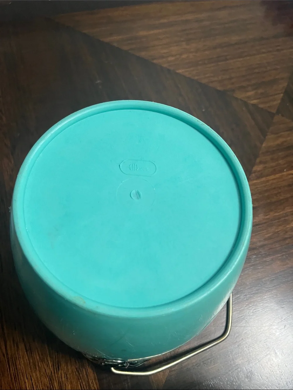 VINTAGE MCM Turquoise Ice Bucket with Gold Bull Tap and Cream Rim BAR KITCHEN